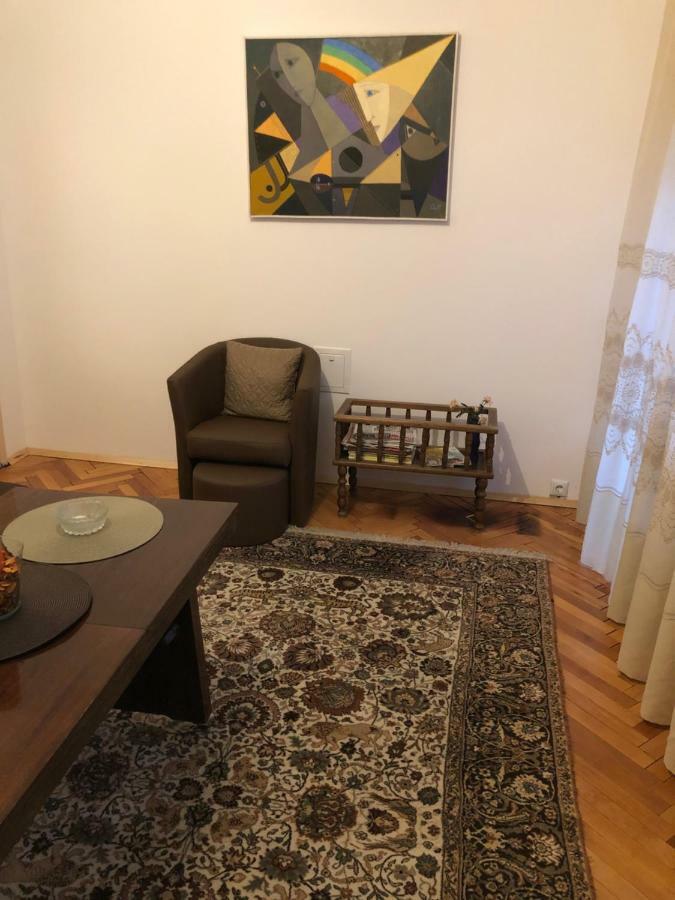Practico, Comodo Y Centrico. Gabrovo Bagian luar foto